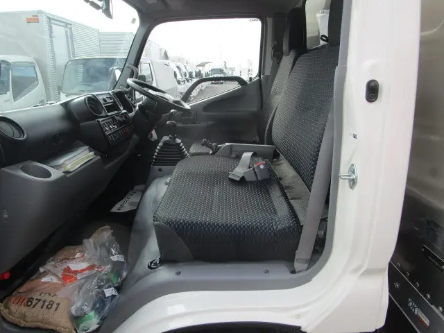 日野 デュトロ 2KG-XZU605M(2WD)の写真19
