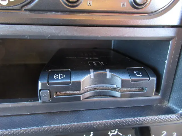 日野 デュトロ TKG-XZU605M(2WD)の写真18