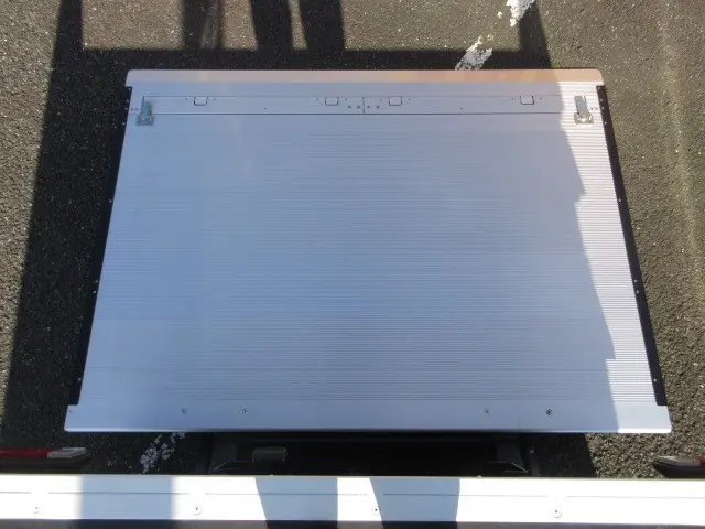 三菱 キャンター 2PG-FEB90(2WD)の写真14