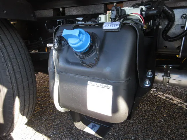 三菱 キャンター 2PG-FEB90(2WD)の写真46