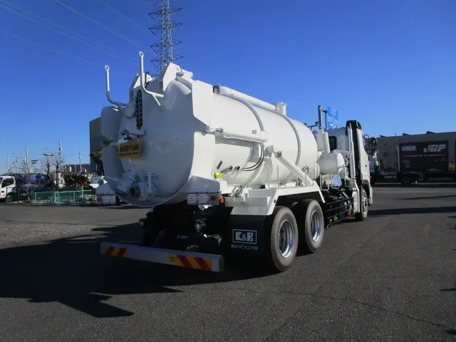 日野 プロフィア 2DG-FS1AJE(6x4)の写真4