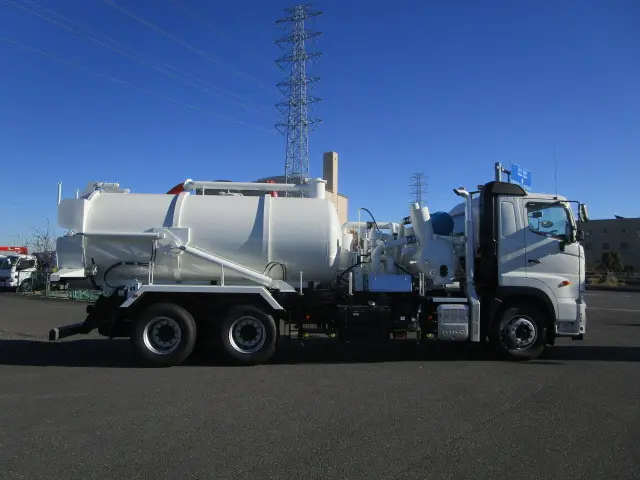 日野 プロフィア 2DG-FS1AJE(6x4)の写真6