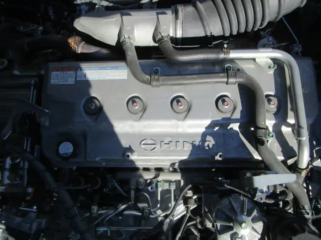 日野 プロフィア 2DG-FS1AJE(6x4)の写真41