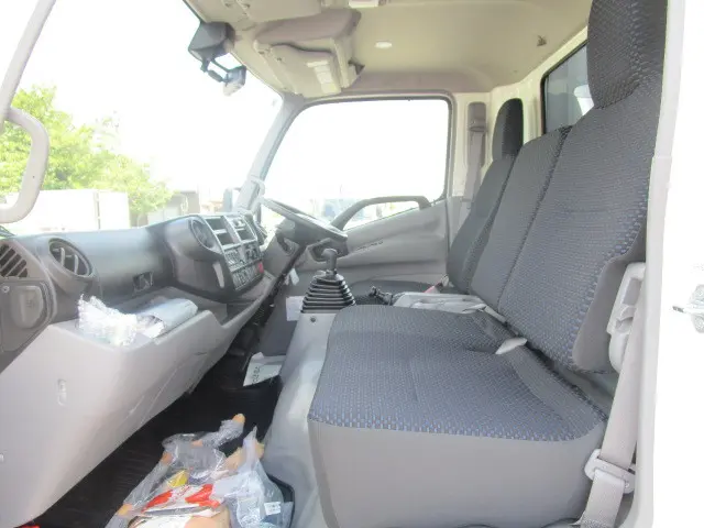 日野 デュトロ 2KG-XZU710M(2WD)の写真30