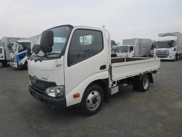 トヨタ ダイナ TPG-XZU605(2WD)の写真1