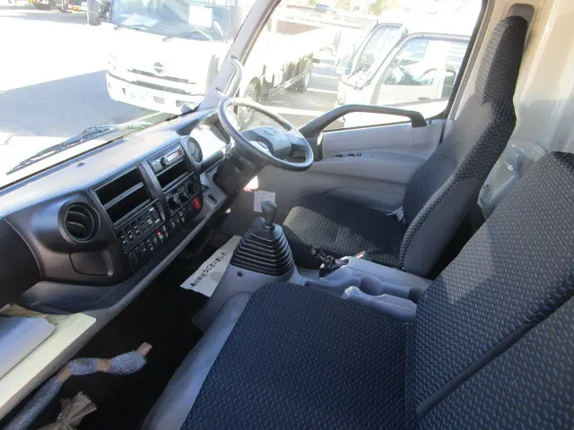 日野 デュトロ 2KG-XZU710M(2WD)の写真24