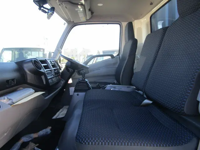 日野 デュトロ 2KG-XZU710M(2WD)の写真25