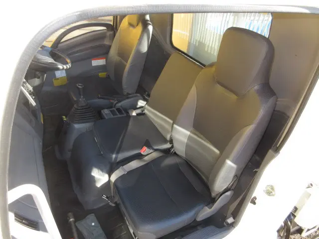 いすゞ フォワード TKG-FRR90S1(2WD)の写真25