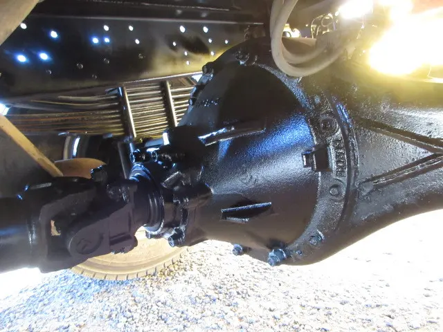 いすゞ フォワード TKG-FRR90S1(2WD)の写真32