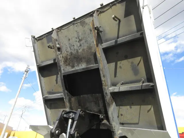 いすゞ フォワード TKG-FRR90S1(2WD)の写真37