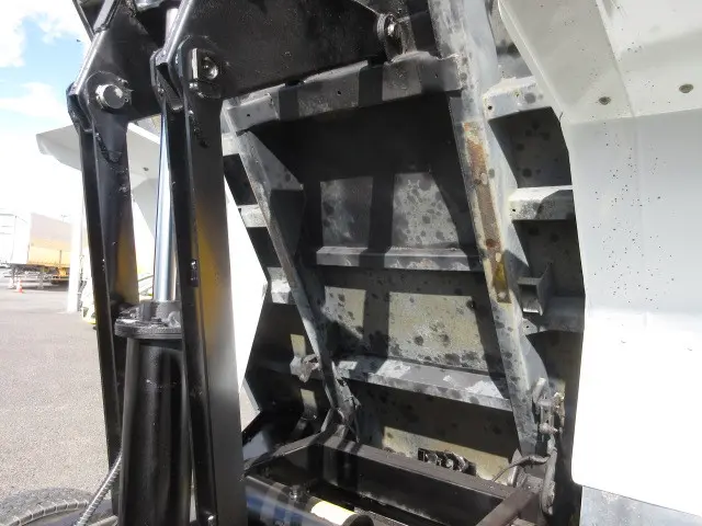 いすゞ フォワード TKG-FRR90S1(2WD)の写真38