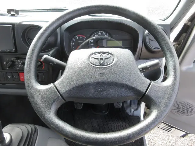 トヨタ ダイナ LDF-KDY281(4WD)の写真13
