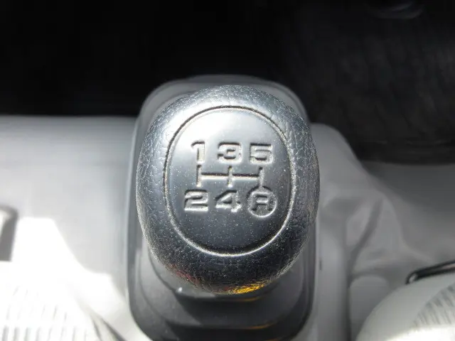 トヨタ ダイナ LDF-KDY281(4WD)の写真16