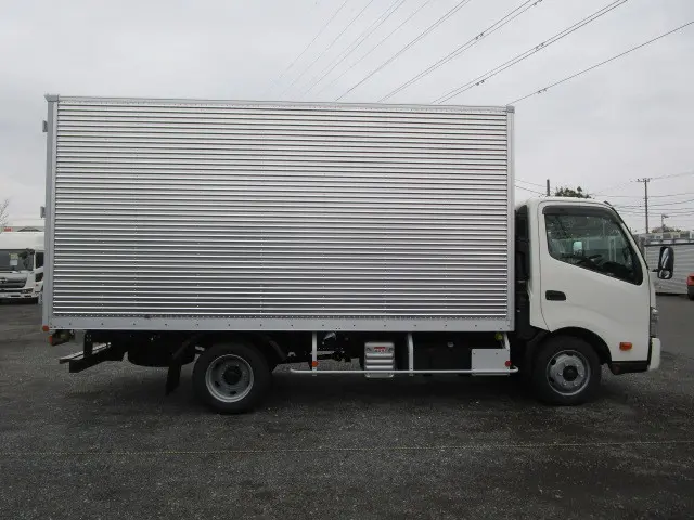 日野 デュトロ 2KG-XZU712M(2WD)の写真6