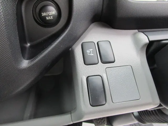 日野 デュトロ 2KG-XZU712M(2WD)の写真21