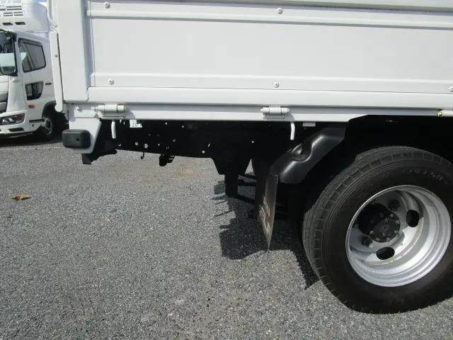 いすゞ エルフ TRG-NJR85A(2WD)の写真34