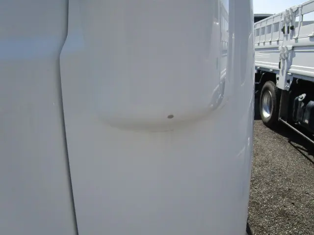 いすゞ エルフ TRG-NJR85A(2WD)の写真48