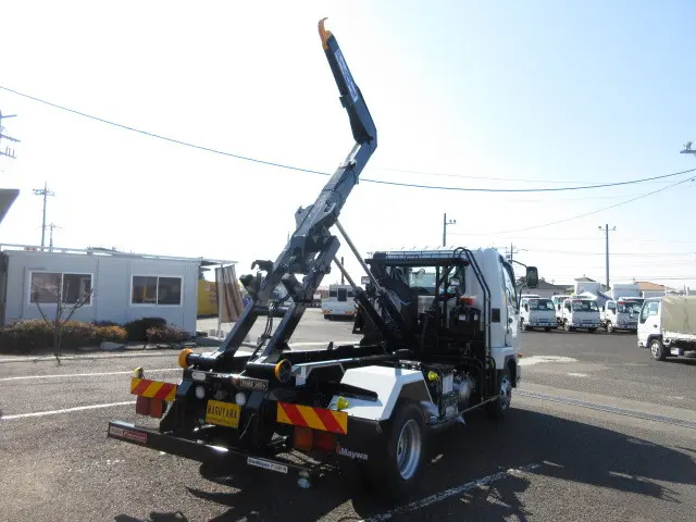 三菱 ファイター 2KG-FK72F(2WD)の写真11