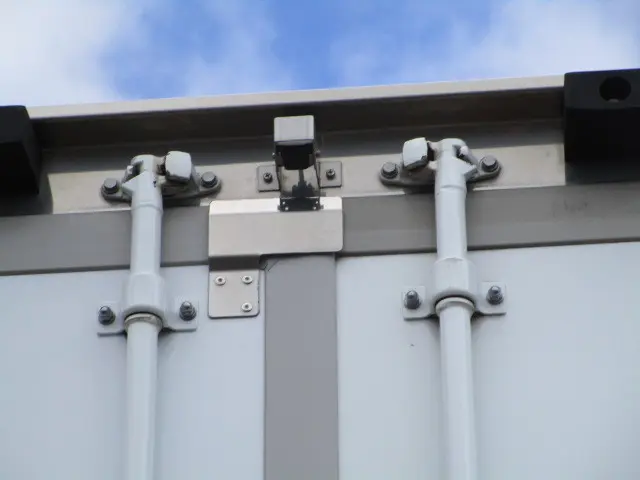 日野 レンジャー 2KG-FD2ABG(2WD)の写真28