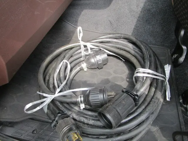 日野 レンジャー 2KG-FD2ABG(2WD)の写真38