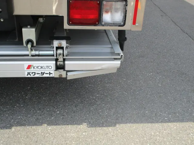 日野 レンジャー 2KG-FD2ABG(2WD)の写真40