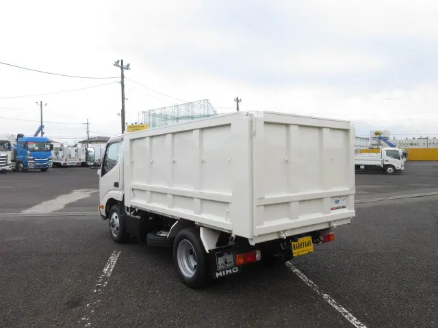 日野 デュトロ 2DG-XZU675T(4WD)の写真3