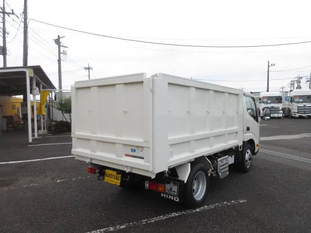 日野 デュトロ 2DG-XZU675T(4WD)の写真4