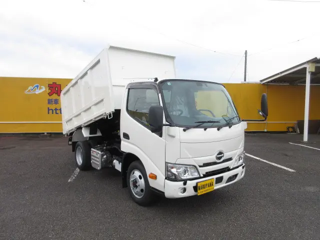 日野 デュトロ 2DG-XZU675T(4WD)の写真9
