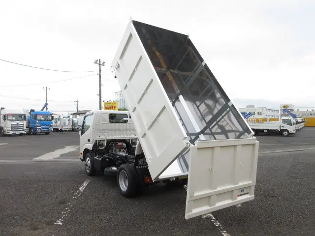 日野 デュトロ 2DG-XZU675T(4WD)の写真17