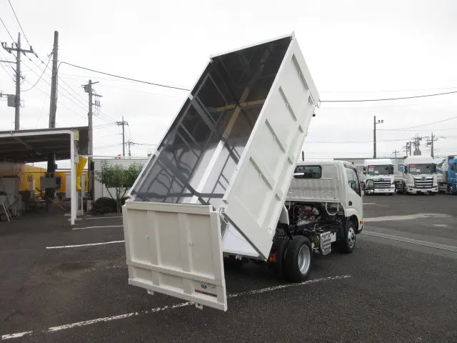 日野 デュトロ 2DG-XZU675T(4WD)の写真18