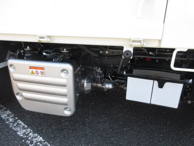 日野 デュトロ 2DG-XZU675T(4WD)の写真45