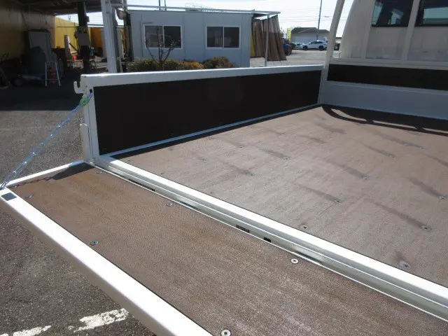 日野 デュトロ 2DG-XZU685M(4WD)の写真11