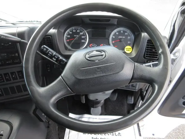 日野 プロフィア QPG-SH1EDDG(2WD)の写真10