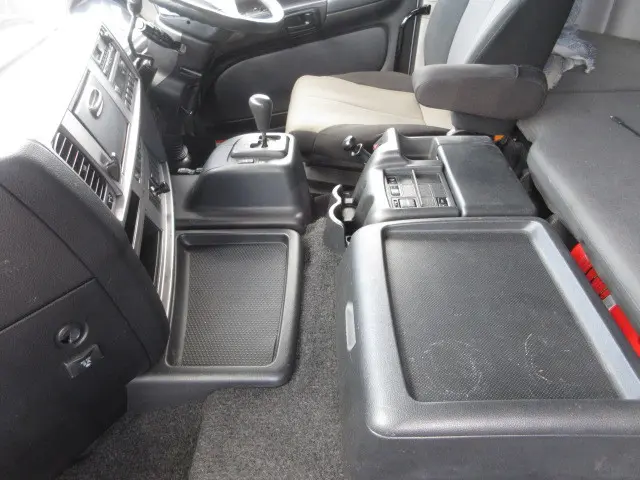 日野 プロフィア QPG-SH1EDDG(2WD)の写真20