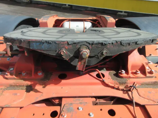 日野 プロフィア QPG-SH1EDDG(2WD)の写真31