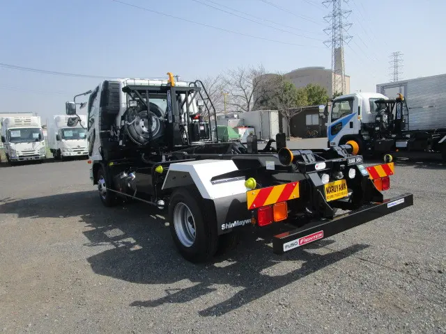 三菱 ファイター 2KG-FK72F(2WD)の写真3