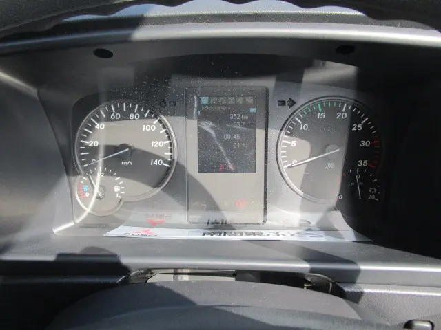 三菱 ファイター 2KG-FK72F(2WD)の写真11