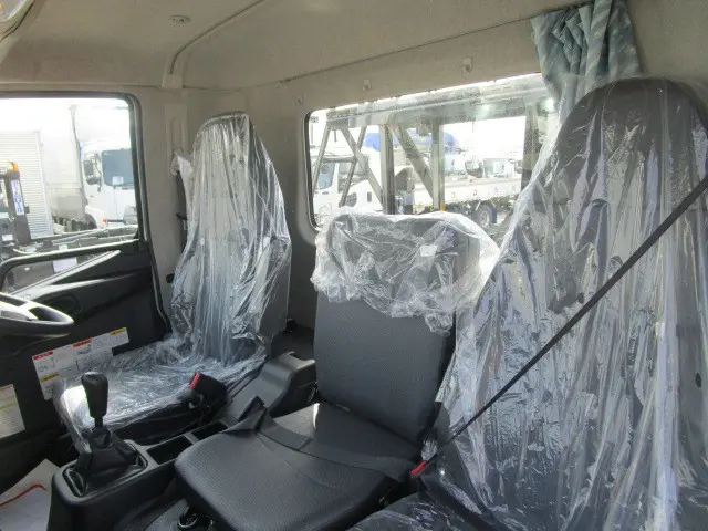 三菱 ファイター 2KG-FK72F(2WD)の写真23