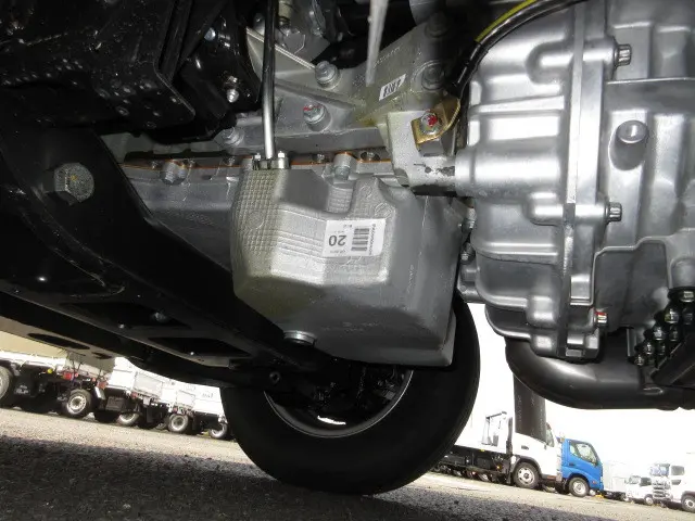 三菱 キャンター 2RG-FBA20(2WD)の写真32