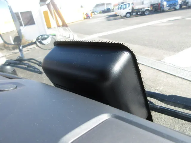 三菱 キャンター 2RG-FBA20(2WD)の写真21