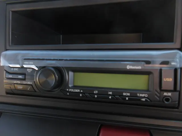 三菱 キャンター 2RG-FBA20(2WD)の写真22