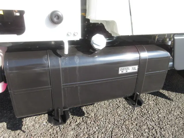 三菱 キャンター 2RG-FBA20(2WD)の写真34