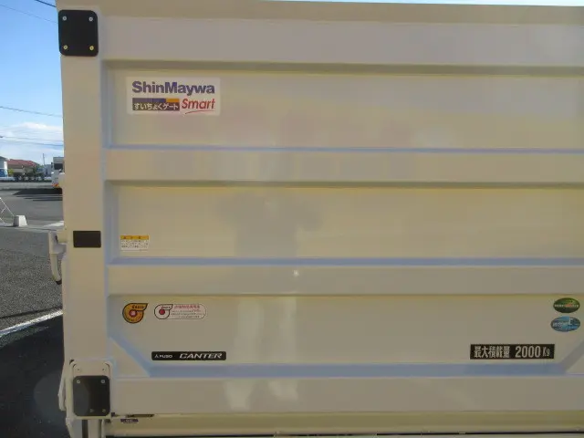 三菱 キャンター 2RG-FBA20(2WD)の写真44