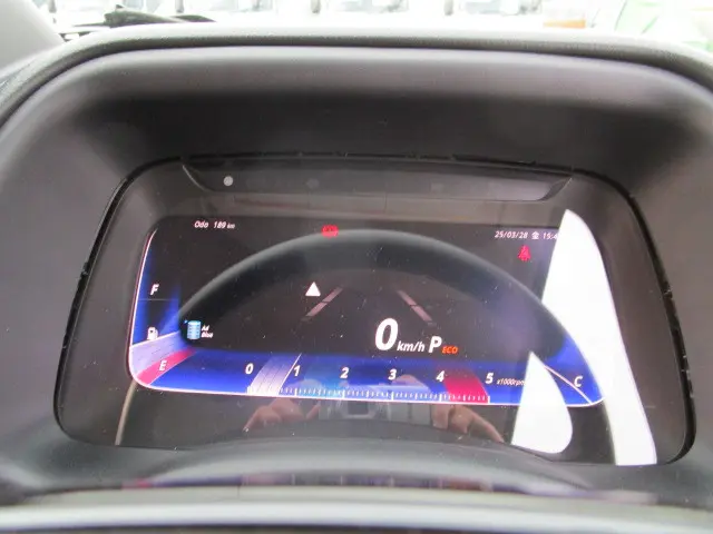 三菱 キャンター 2RG-FBA20(2WD)の写真15