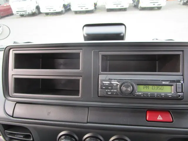 三菱 キャンター 2RG-FBA20(2WD)の写真20