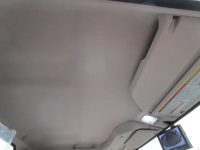 三菱 キャンター 2RG-FBA20(2WD)の写真23