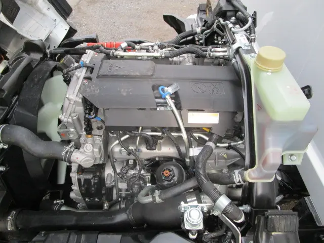 三菱 キャンター 2RG-FBA20(2WD)の写真29