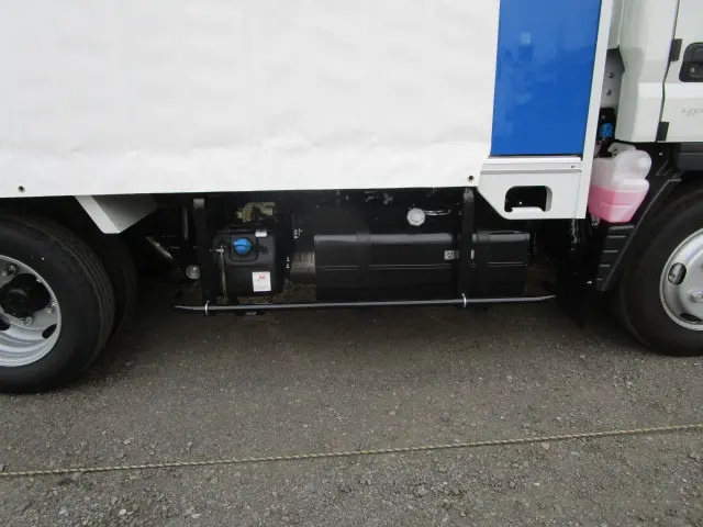 三菱 キャンター 2RG-FBA20(2WD)の写真38