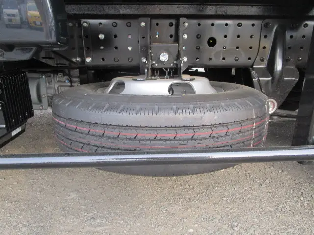 三菱 キャンター 2RG-FBA20(2WD)の写真42