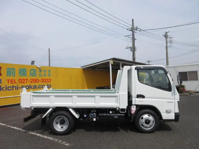 三菱 キャンター 2RG-FBA60(2WD)の写真6